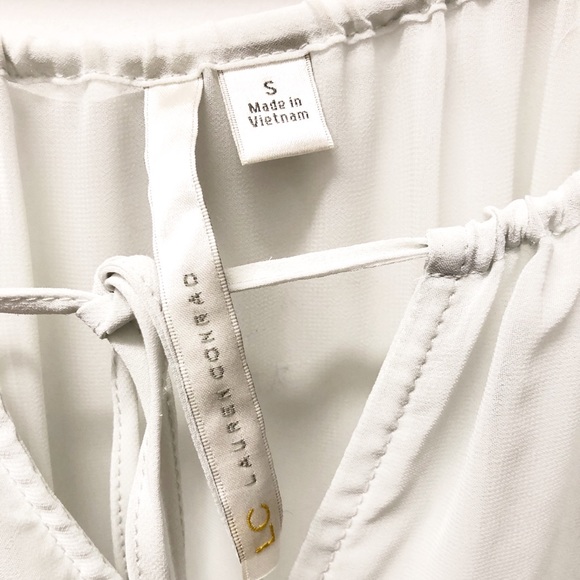 Lauren Conrad Sheer Floral Tunic, Size Small EUC - Picture 3 of 5